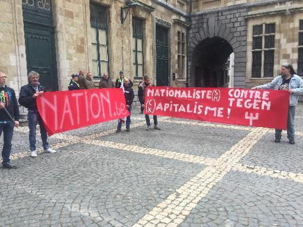 Feest van de Arbeid - Zeventigtal nationalisten verzamelen in Antwerpen