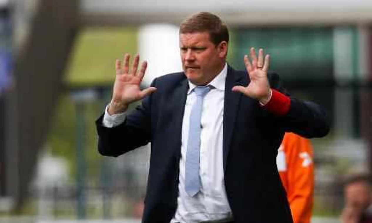 Jupiler Pro League - Hein Vanhaezebrouck en AA Gent langer met mekaar in zee