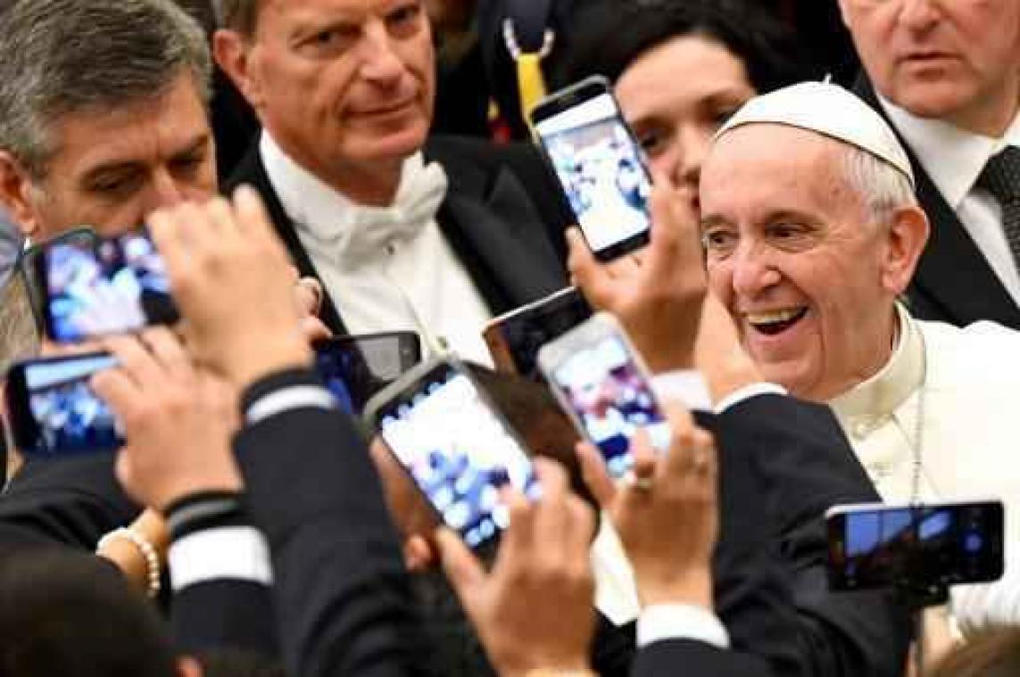Paus Franciscus maakt debuut op filmfestival Cannes