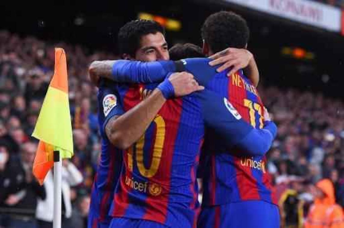 Primera Division - MSN helpt Barça aan zege tegen Villarreal en legt druk opnieuw bij Real