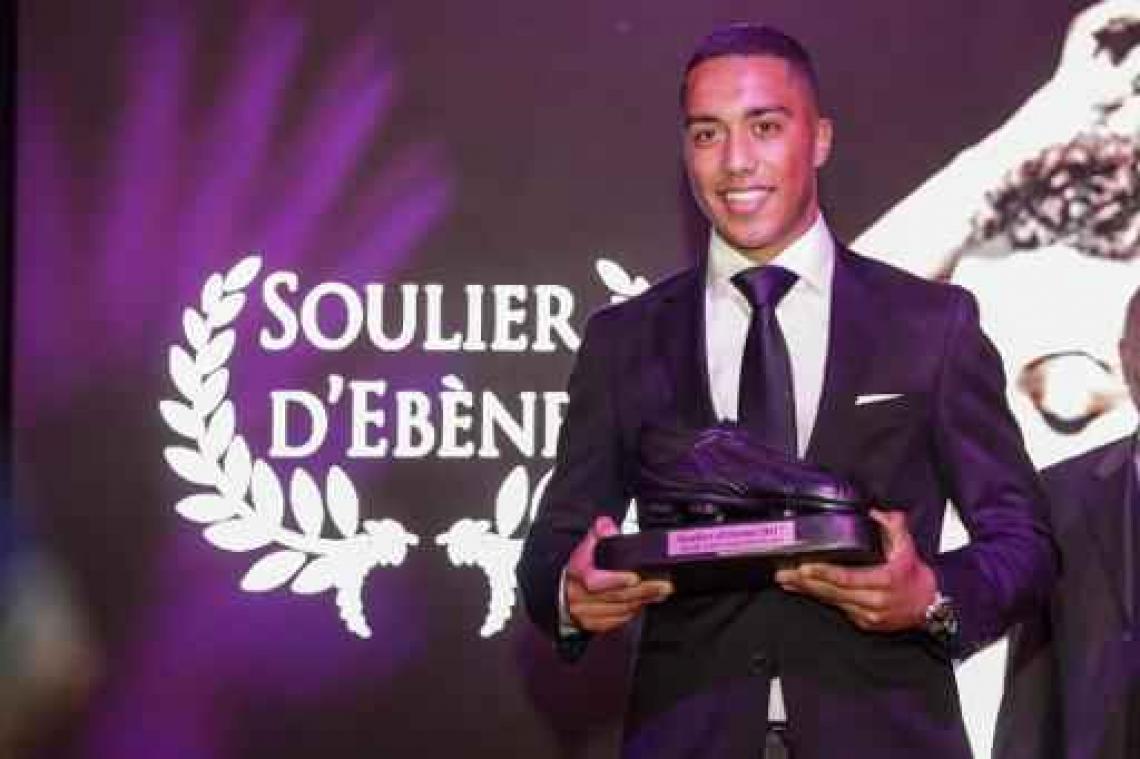 Ebbenhouten Schoen - Youri Tielemans is tiende Anderlecht-laureaat