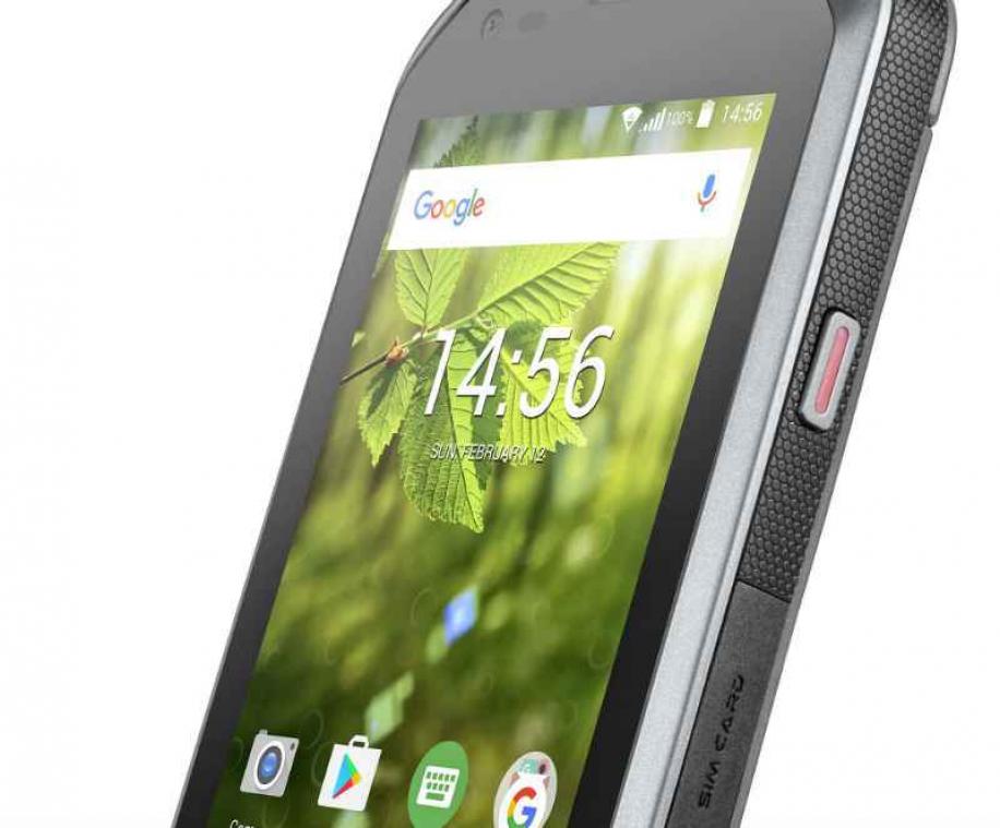 Smartphonefabrikant ontwerpt toestel met alarmknop