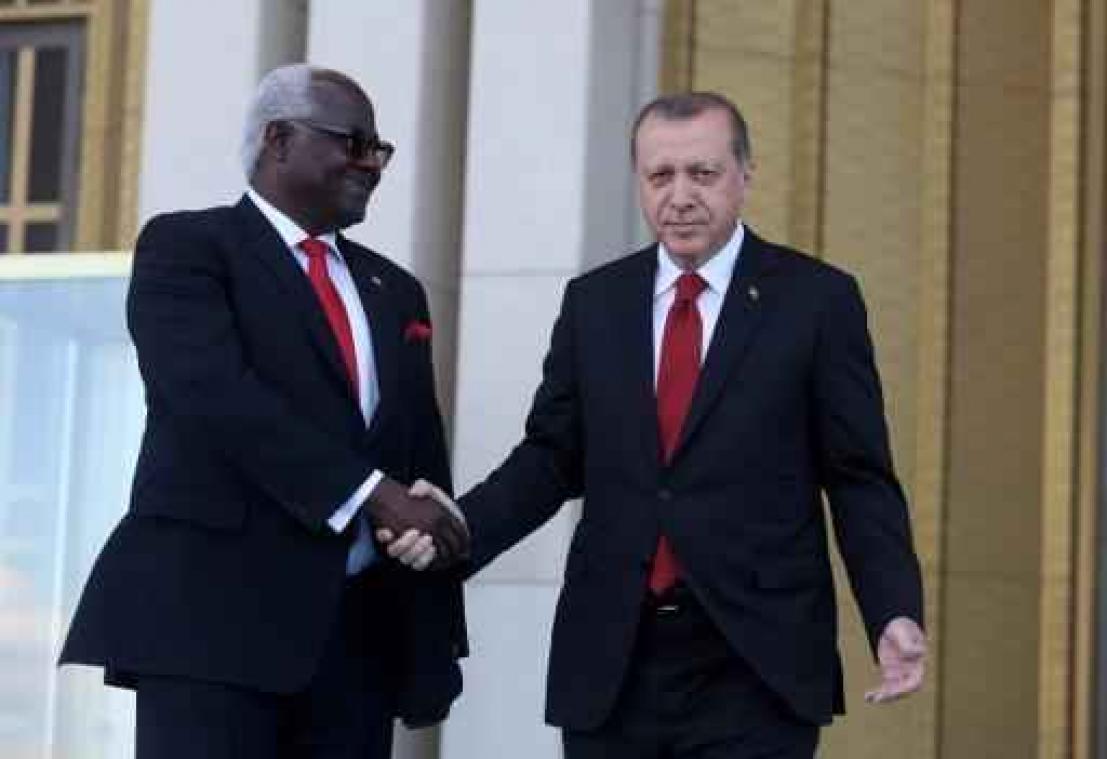 Erdogan: Amerikaanse wapenleveringen aan Syrische Koerden zijn een "blunder"