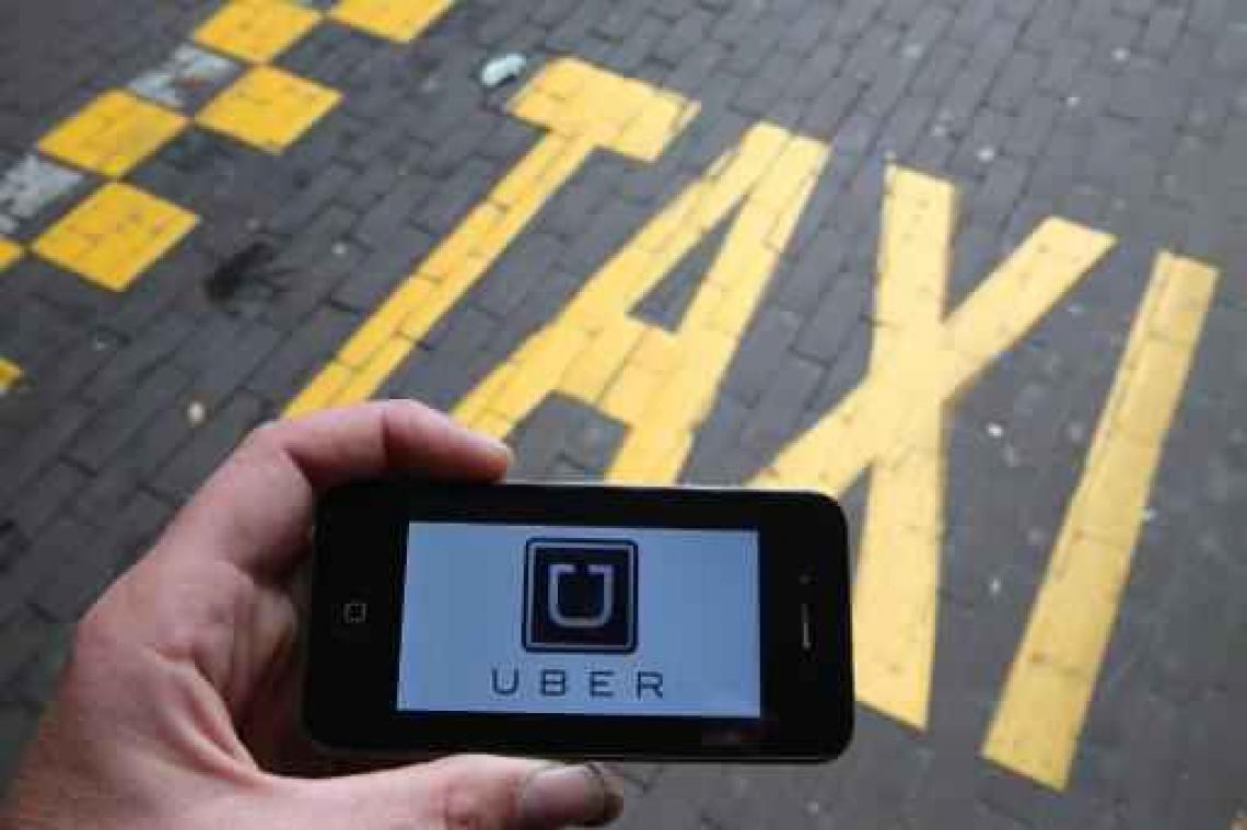 "Uber is vervoersdienst en kan dus verplicht worden tot taxivergunning"