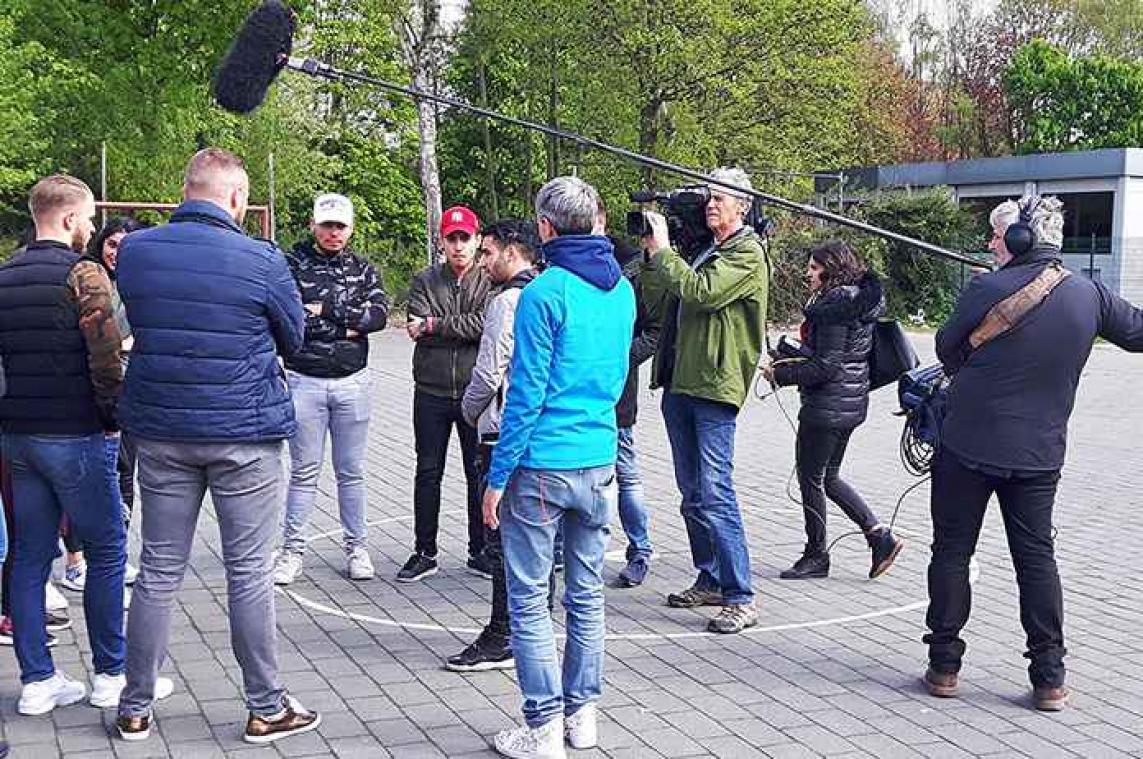 De werkdag van Khaddouj Chikhi, teamleider audiovisuele producties VDAB