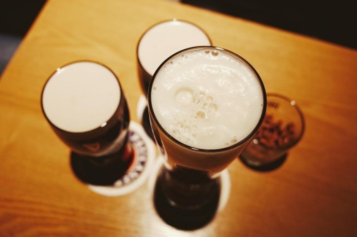 Belgen drinken steeds minder bier