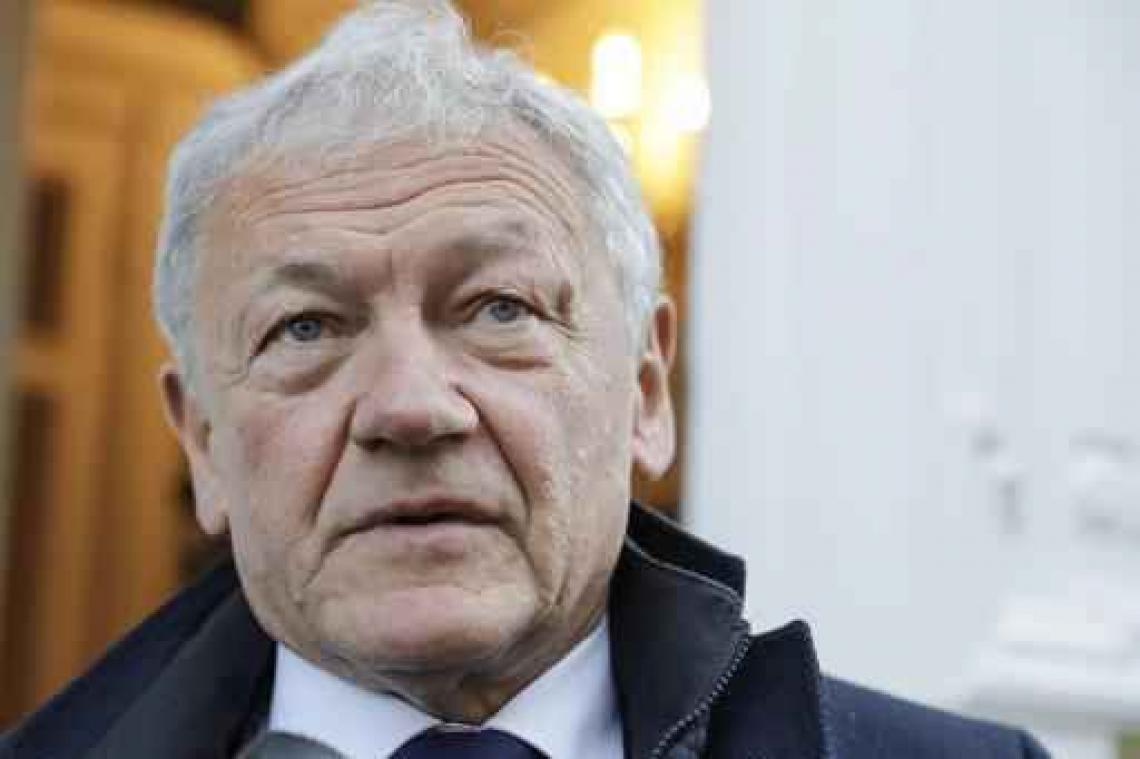 "Bellot lapt afspraken aan zijn laars", zegt een gefrustreerde Weyts