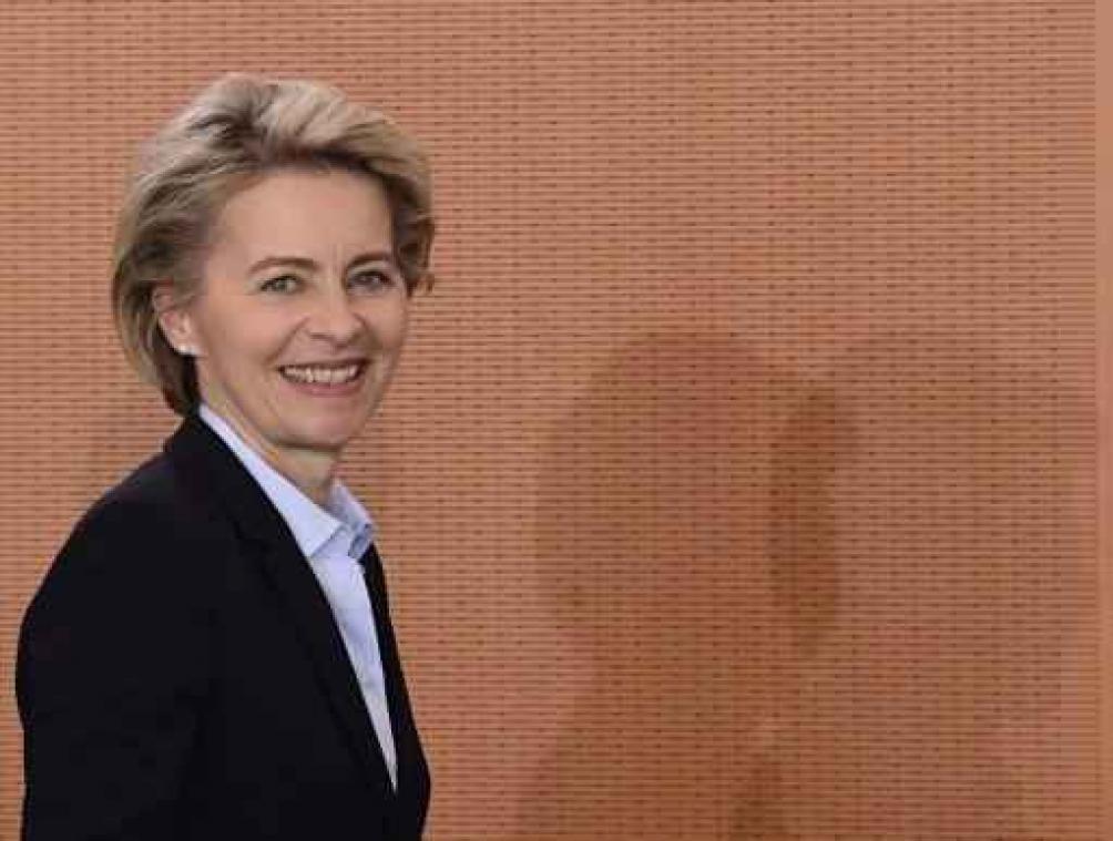 Duitse defensieminister wil af van kazernes genoemd naar officieren uit Nazi-tijd