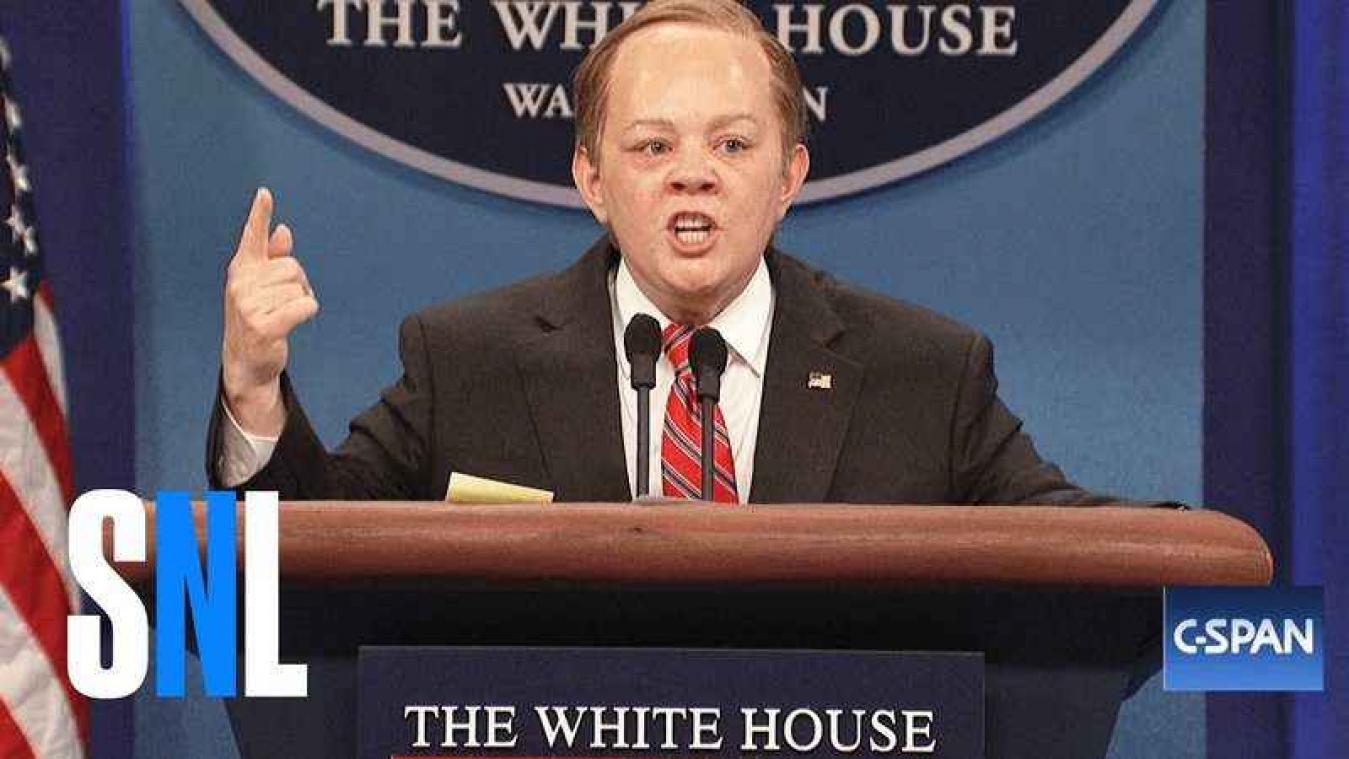 SNL laat Sean Spicer zijn gevoelens uitstorten bij Donald Trump