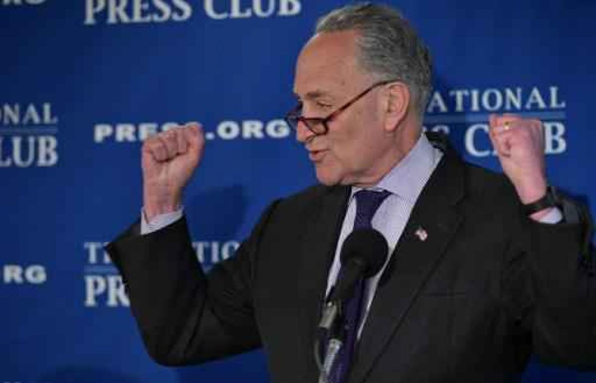 Democratische Senaatsfractieleider Schumer wil niet zomaar een nieuwe FBI-directeur