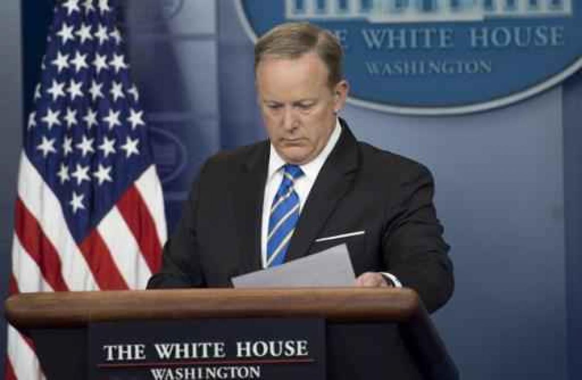 Amerikaanse president Donald Trump woedend op zijn communicatieteam