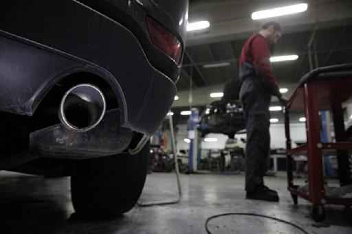 Europese Commissie tikt Italië op de vingers voor toezicht op Fiat
