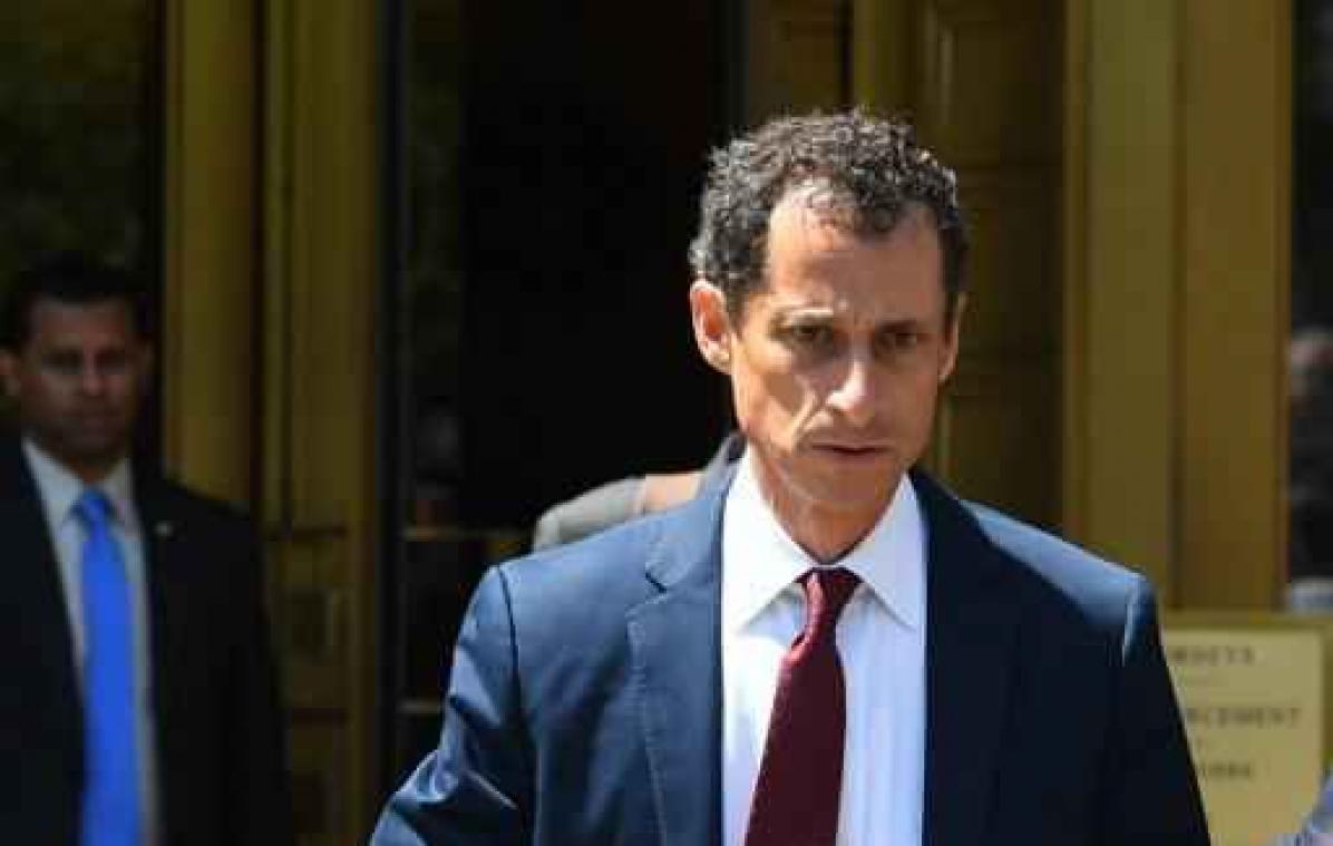 Anthony Weiner geeft sexting met minderjarige toe