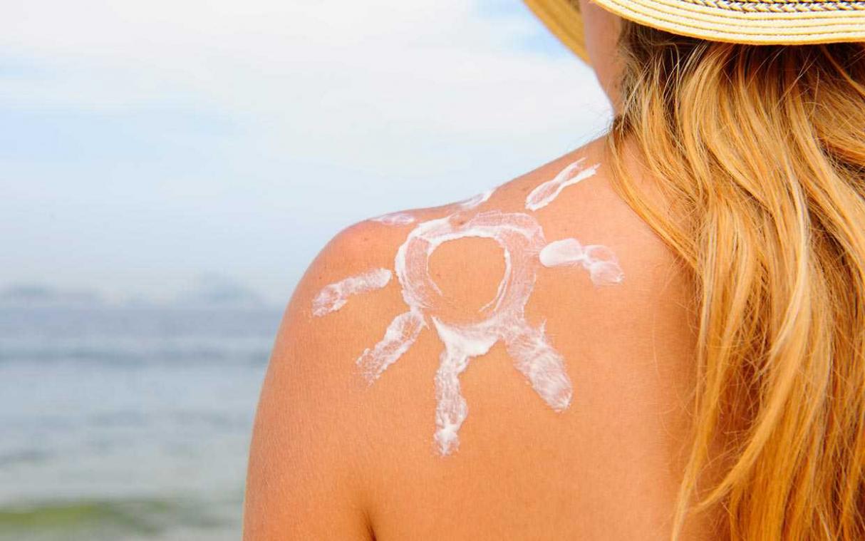 8 fouten met zonnecrème die je wellicht maakt