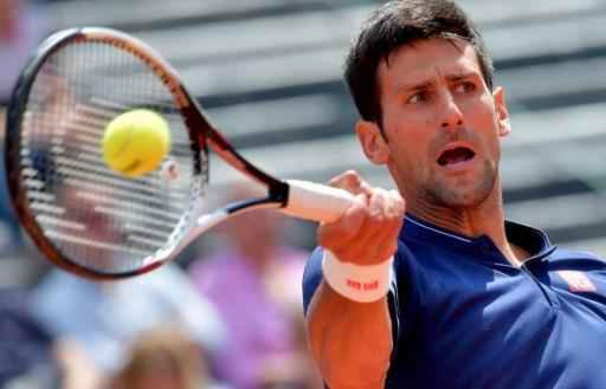 ATP Rome - Djokovic heeft geen kind aan Thiem en bereikt finale