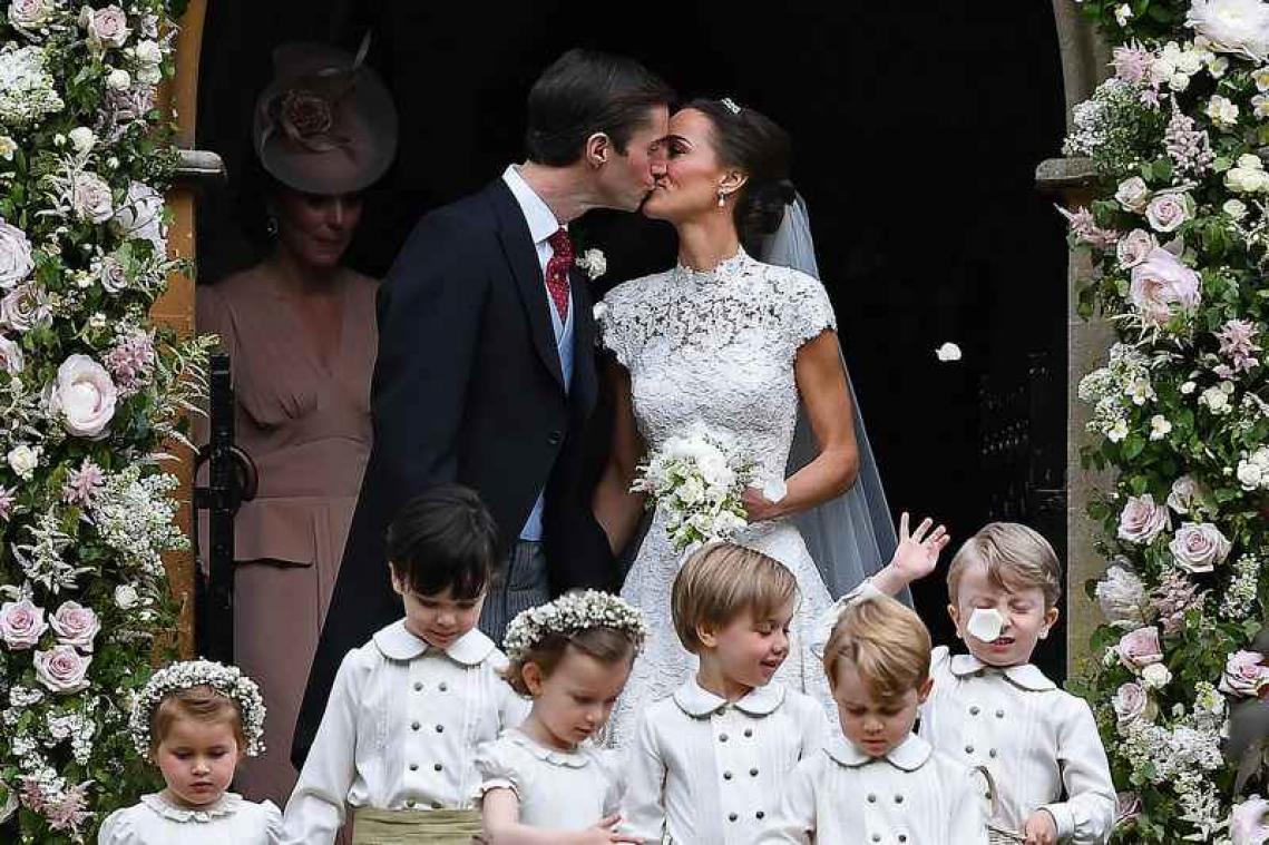 IN BEELD. Pippa beleeft sprookjeshuwelijk