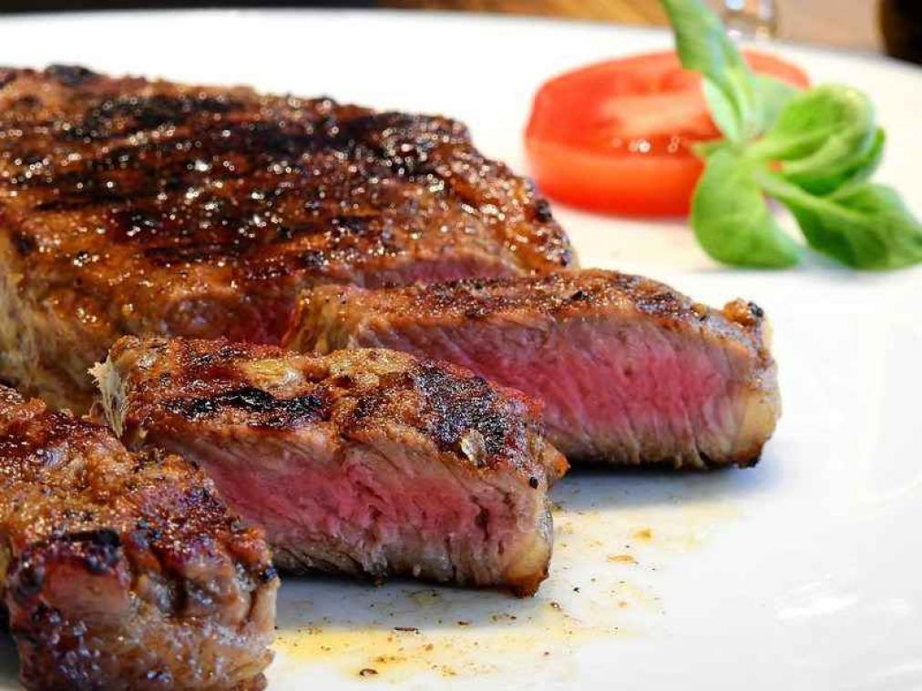 Rood vocht uit steak is geen bloed