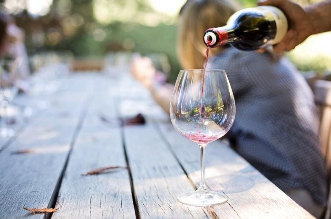 Daarom komt alcohol overdag harder aan