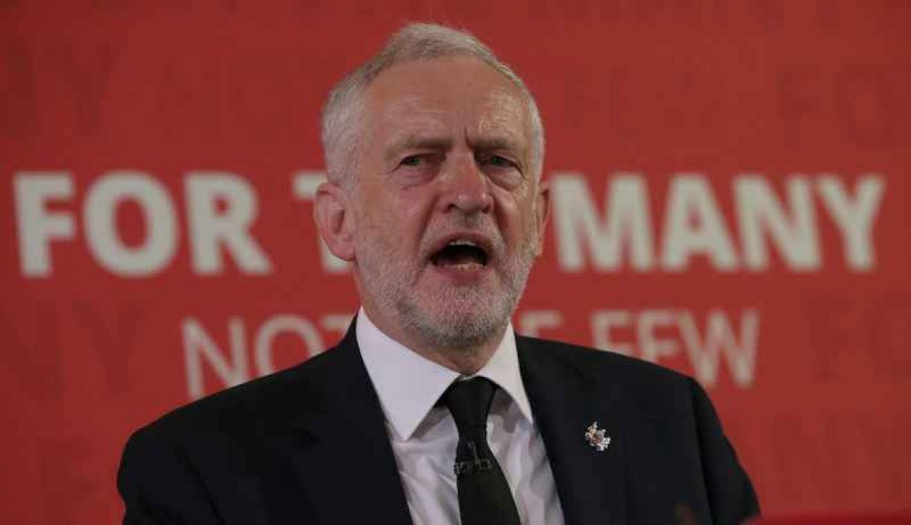 Corbyn sluipt dichterbij