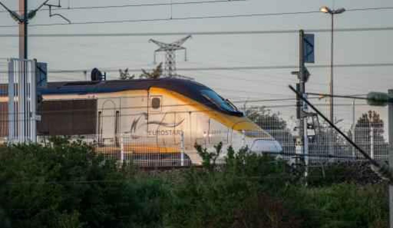 Dronken Britten houden Eurostar urenlang op in Calais