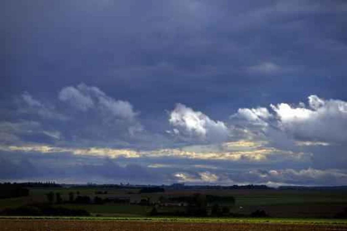Weerbericht - Minder warm met wolken en kans op regen