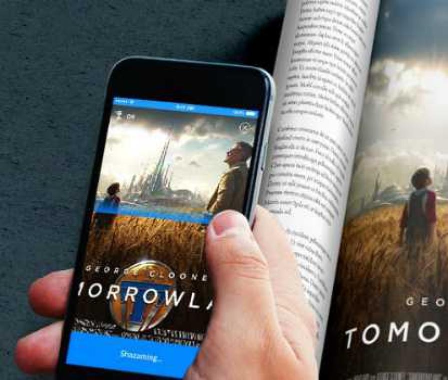 Shazam scant nu ook posters en andere afbeeldingen