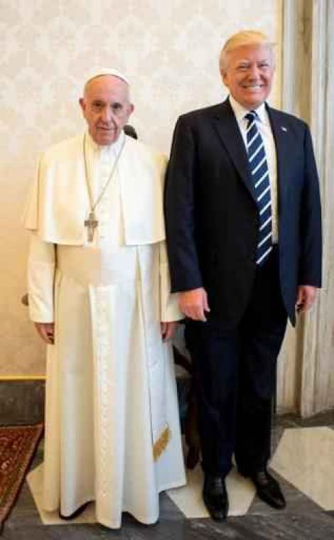 Vaticaan noemt beslissing van Trump "absurd"