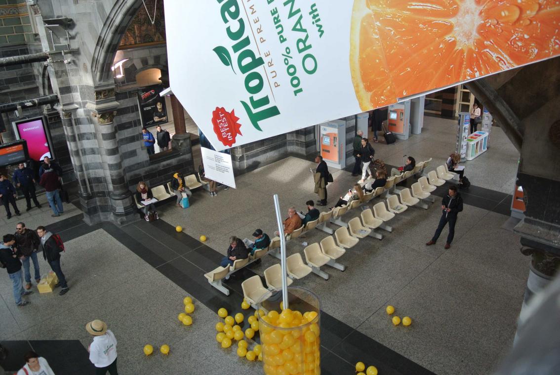 Tropicana geeft een jaar gratis fruitsap