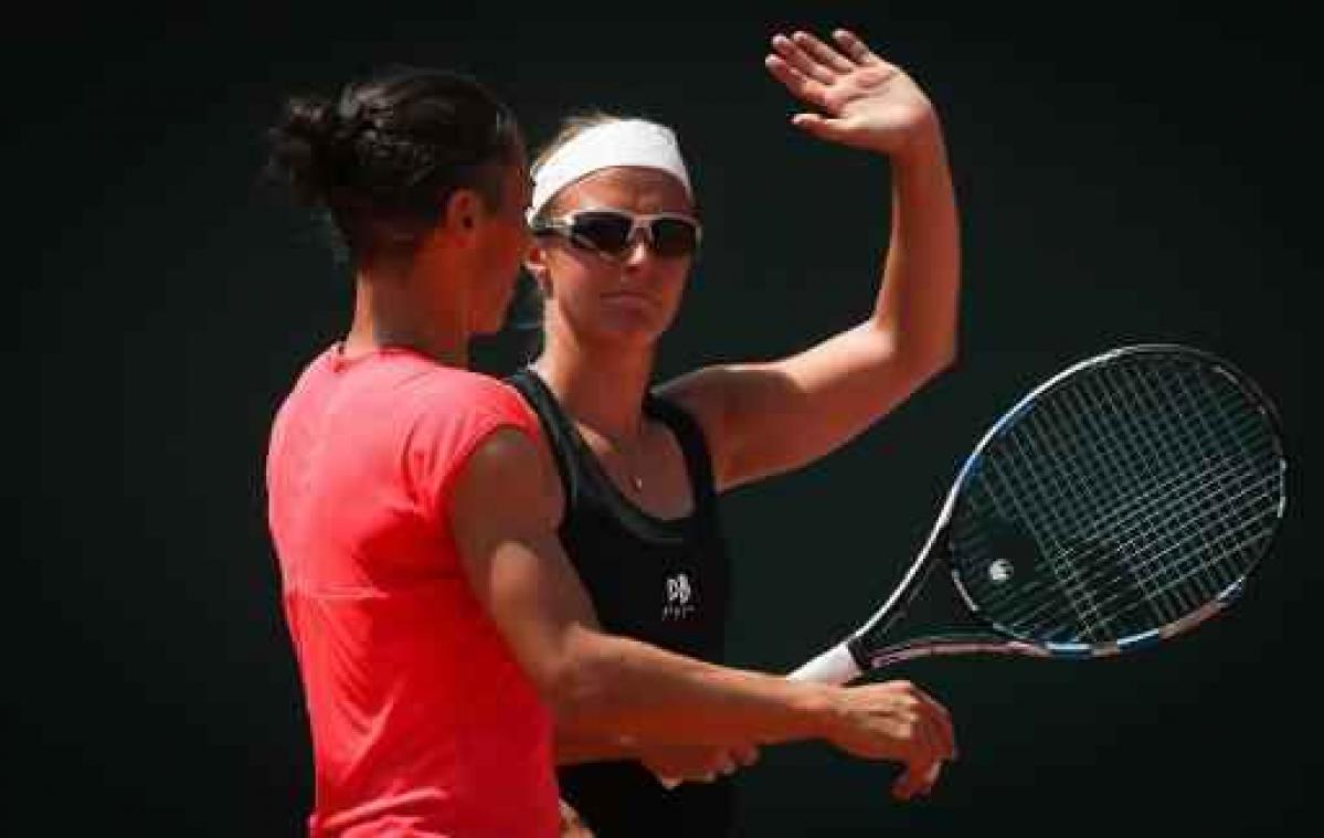 Kirsten Flipkens en Francesca Schiavone stomen door naar kwartfinales dubbelspel