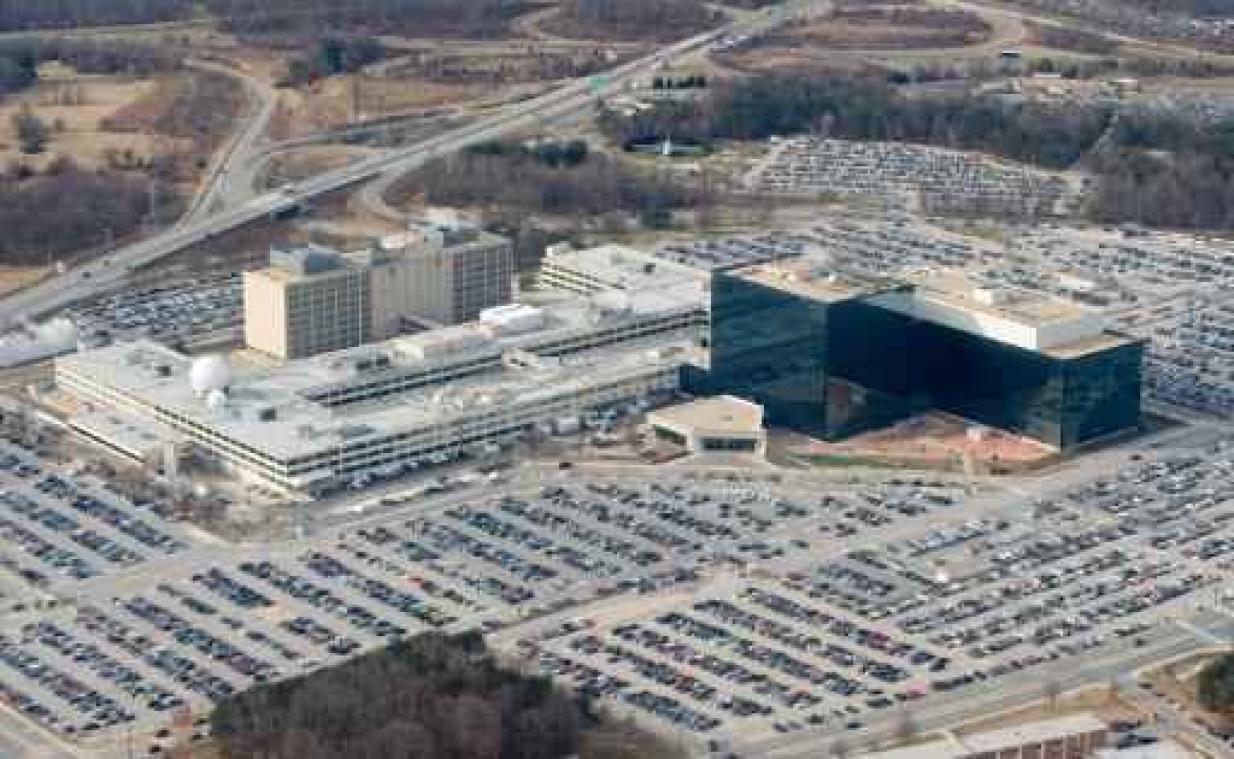 VS pakken verdachte op voor lekken van NSA-rapport