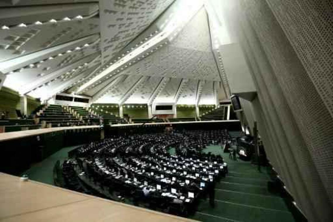Schietpartij in Iraans parlement
