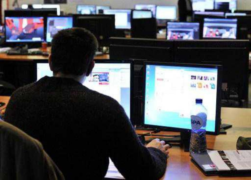 Belgische werknemers: weinig vertrouwen in toekomst, maar gelukkig op het werk
