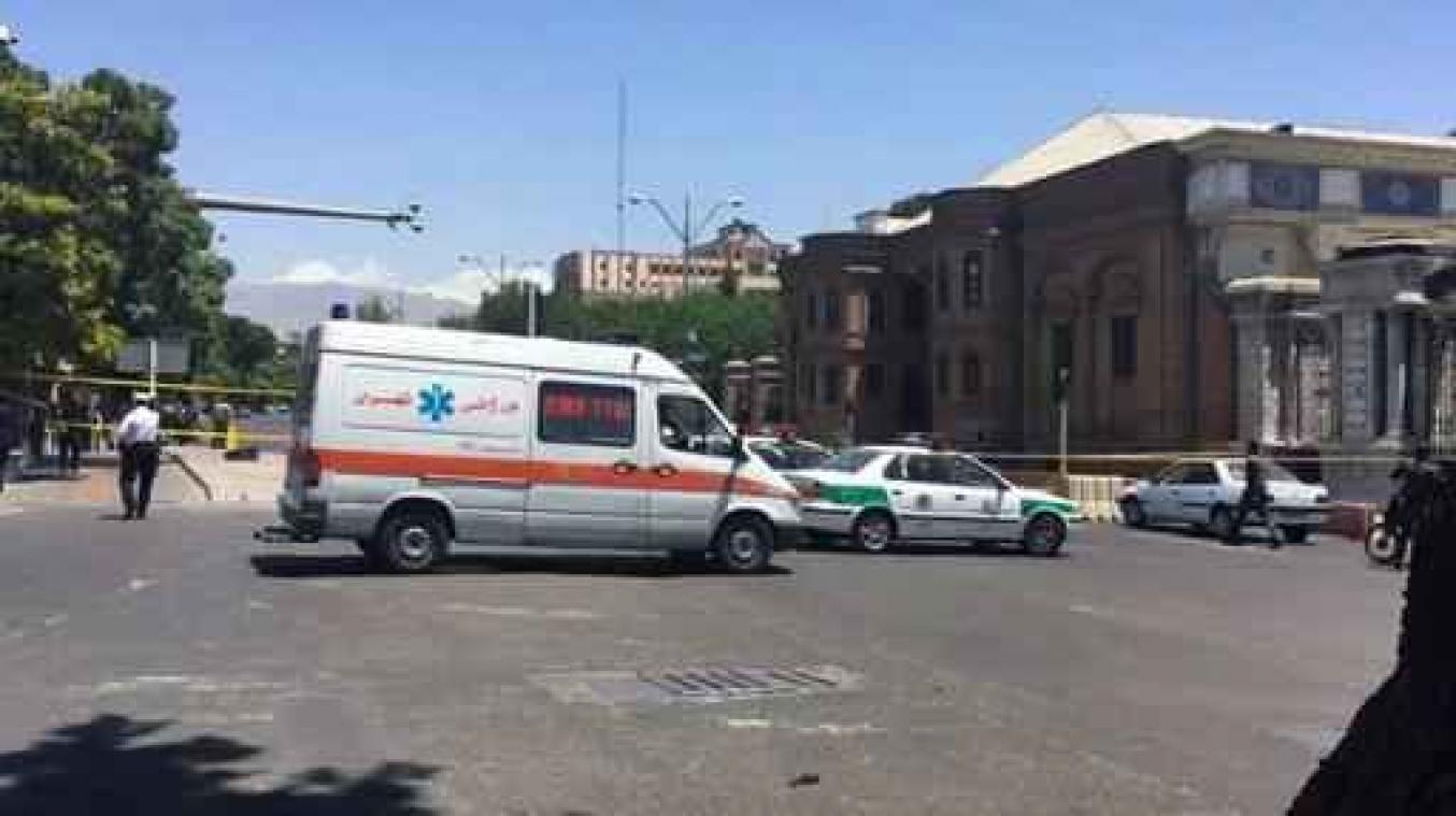 Zeker twaalf doden bij aanslagen in Teheran