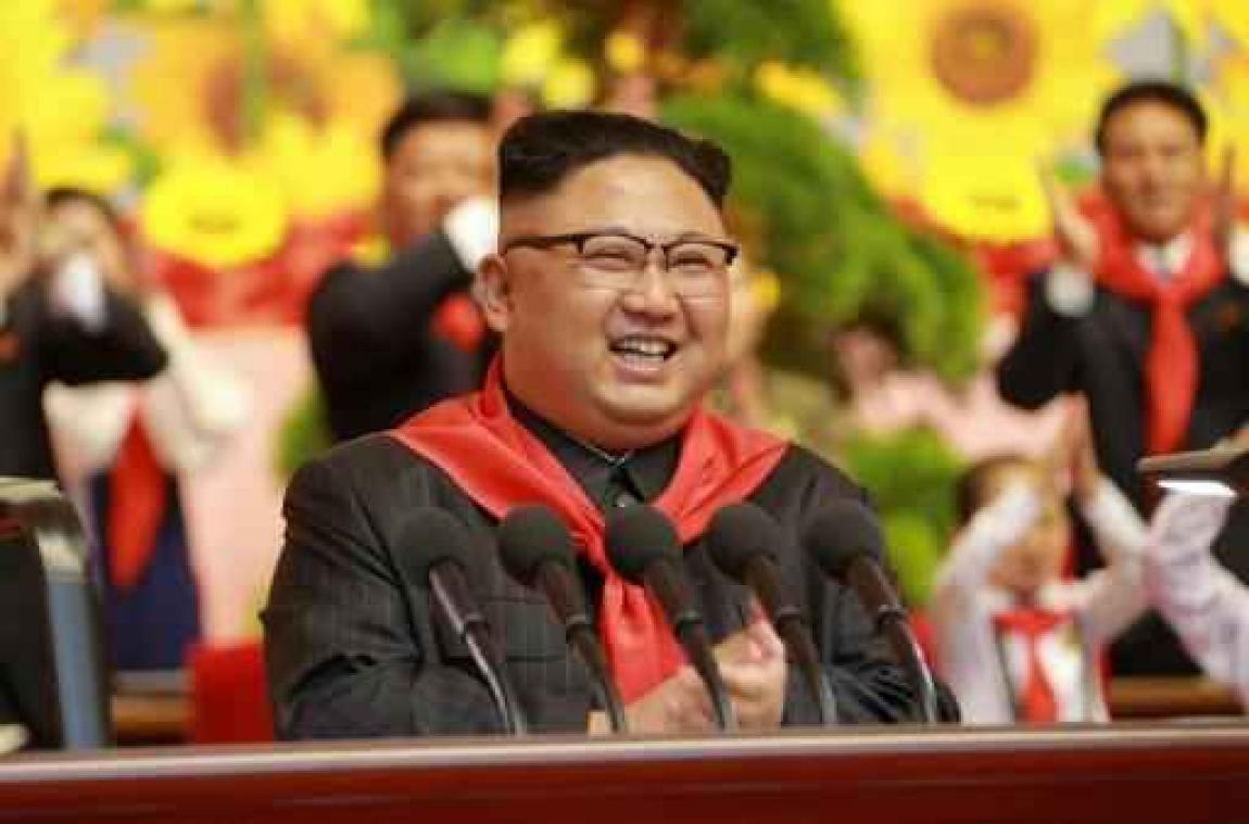 Spanning rond Noord-Korea - Noord-Korea lanceert verschillende raketten