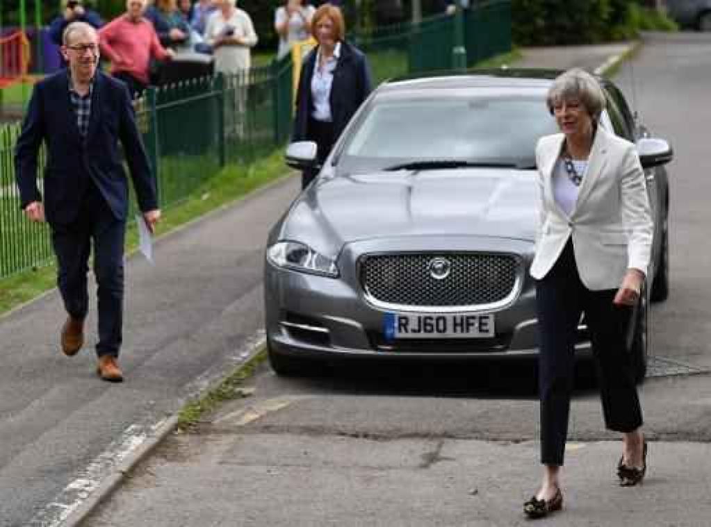 Britse premier heeft haar stem afgegeven