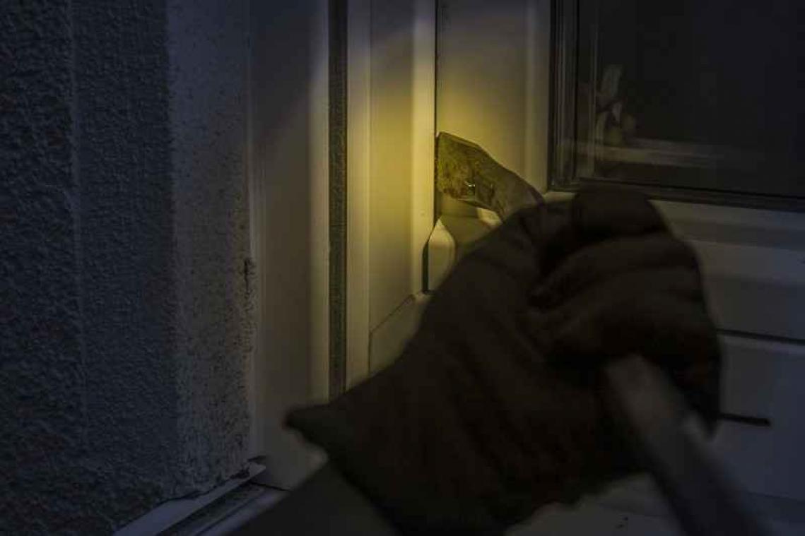 Politie helpt inbreker met inbraak