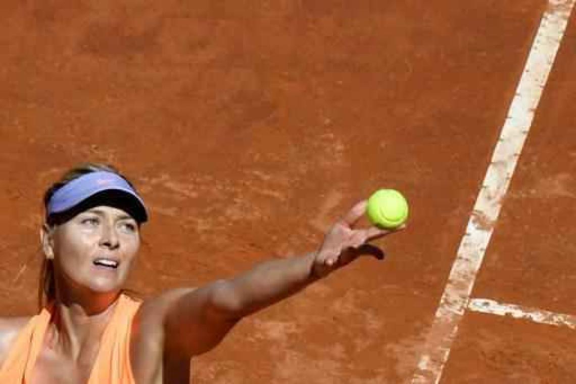 Maria Sharapova moet kruis maken over grasseizoen