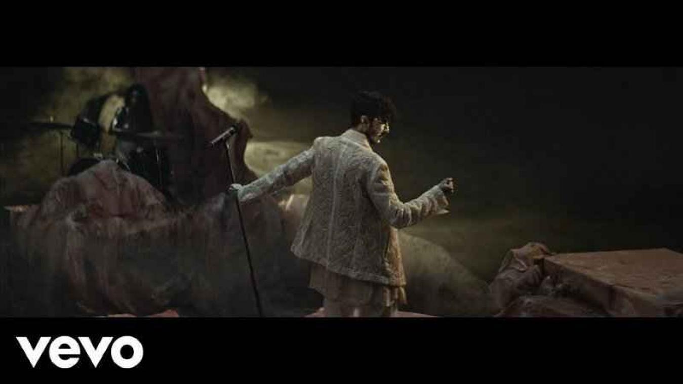 VIDEO. Oscar and The Wolf gaat voor goud in nieuwe single