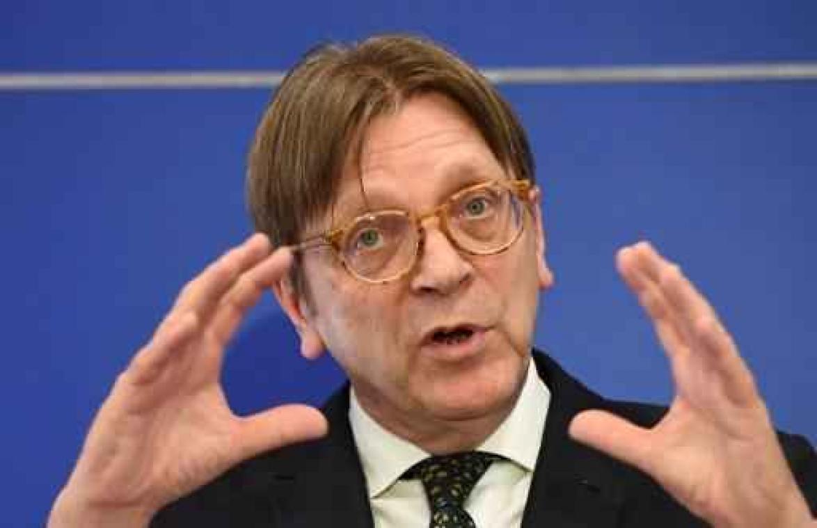 Deur nog open voor de Britten? Dan zonder begrotingskorting, vindt Verhofstadt