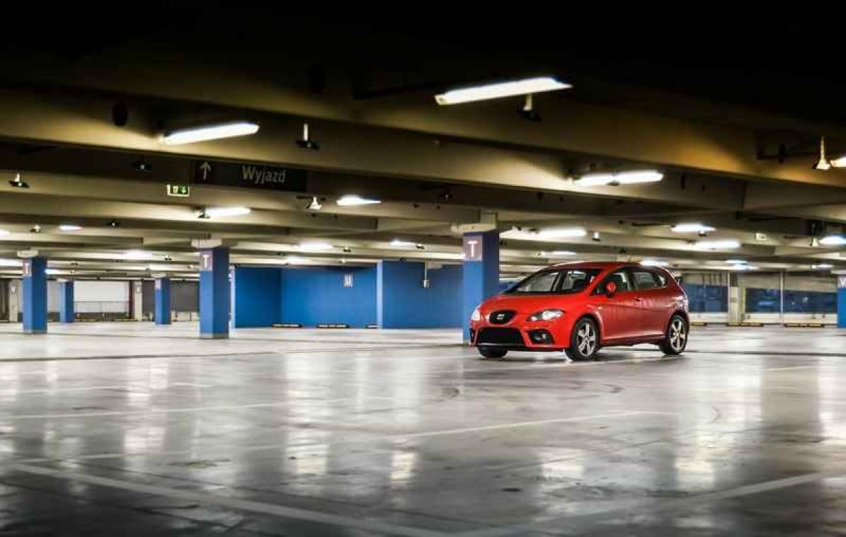 Hongkongse parkeerplek verkocht voor klein fortuin