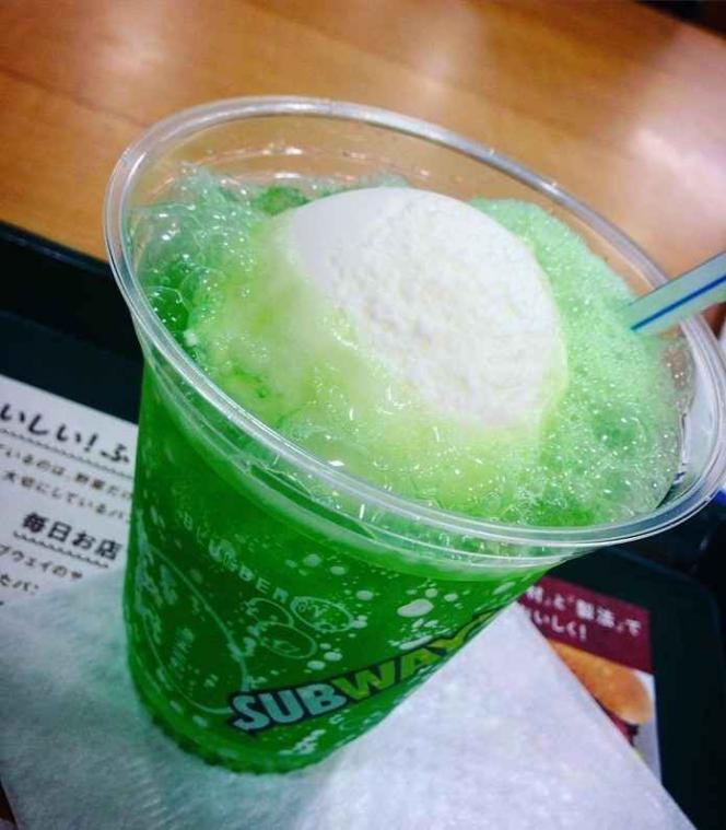 Fluogroen drankje is nieuwe hit op Instagram
