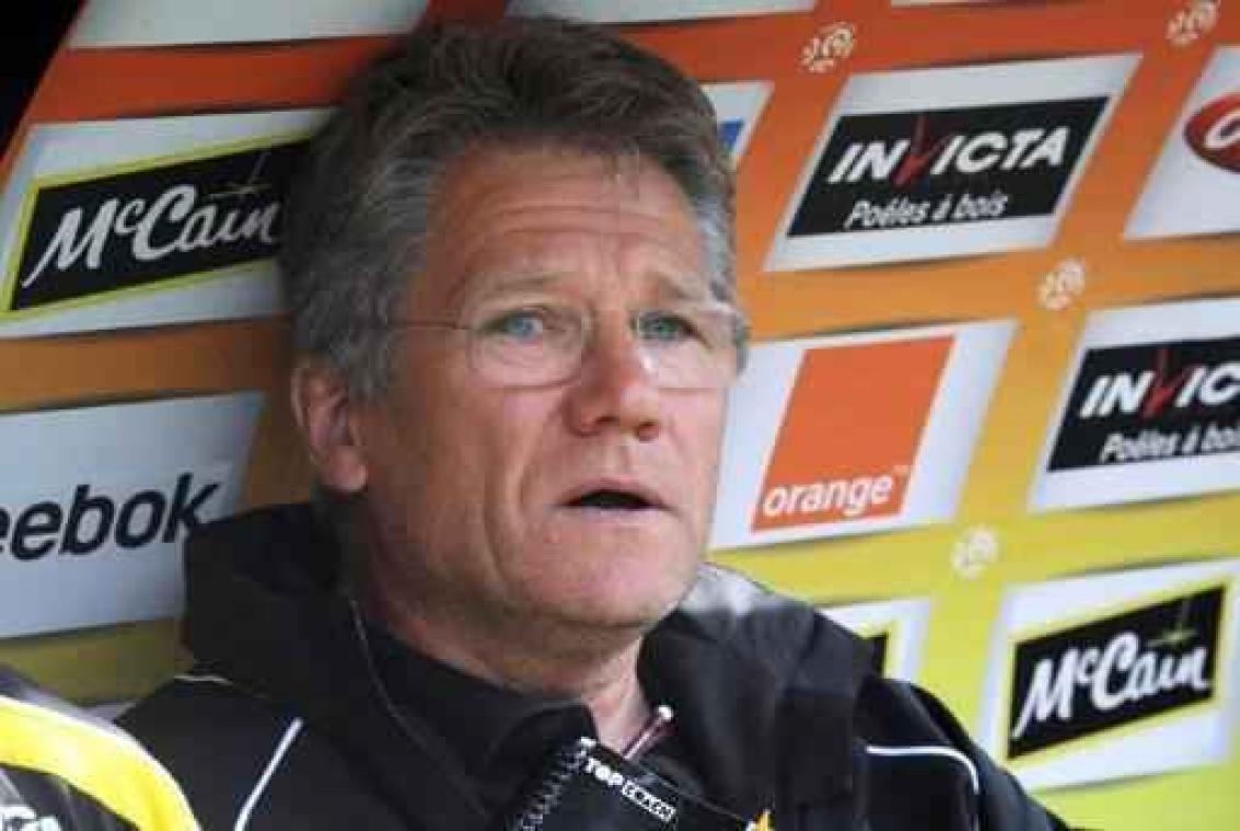 Antwerp haalt Laszlo Bölöni binnen als nieuwe coach