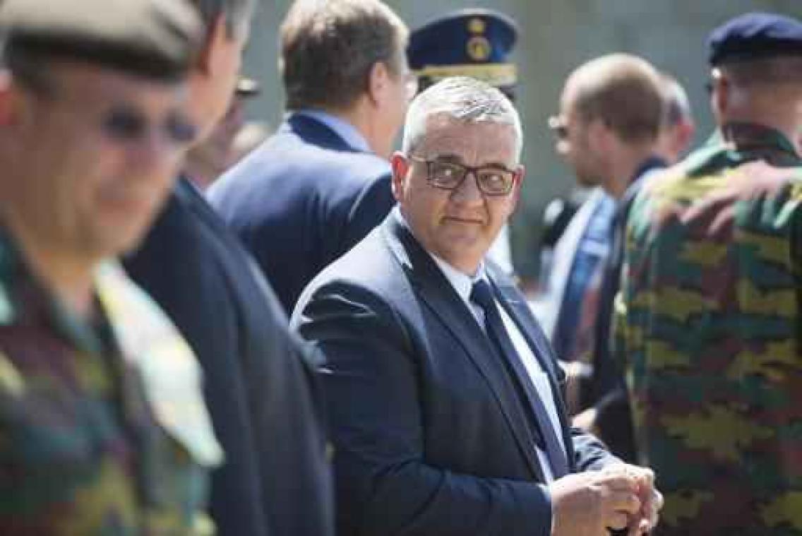 Minister van Defensie vraagt meer geld voor zijn leger