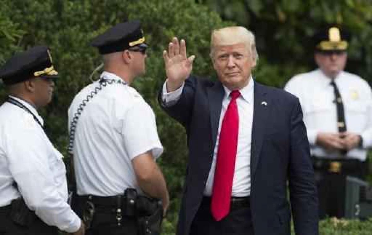 Trump geeft inkijkje in financiën