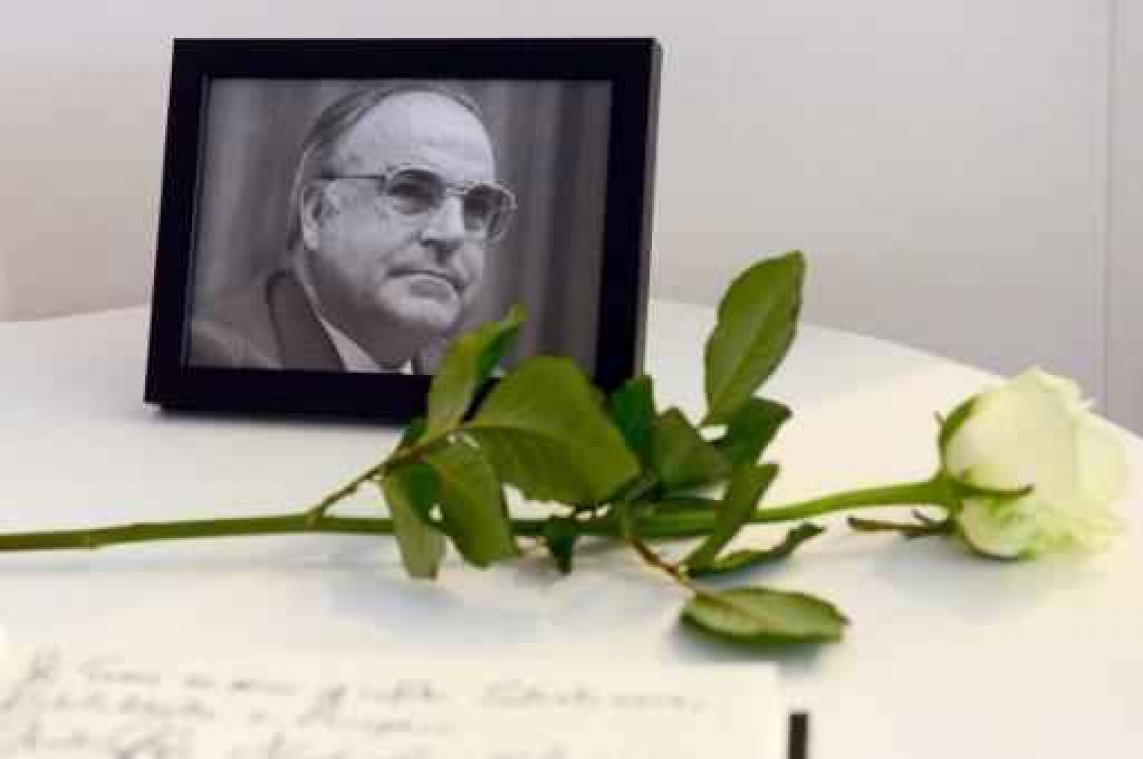 Politici en wereldleiders reageren op overlijden Helmut Kohl