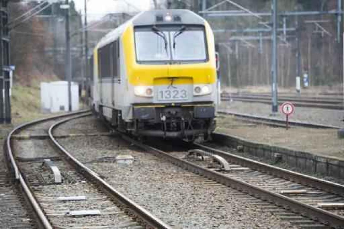 NMBS betaalde vorig jaar 2.100 taxiritten voor gestrande reizigers