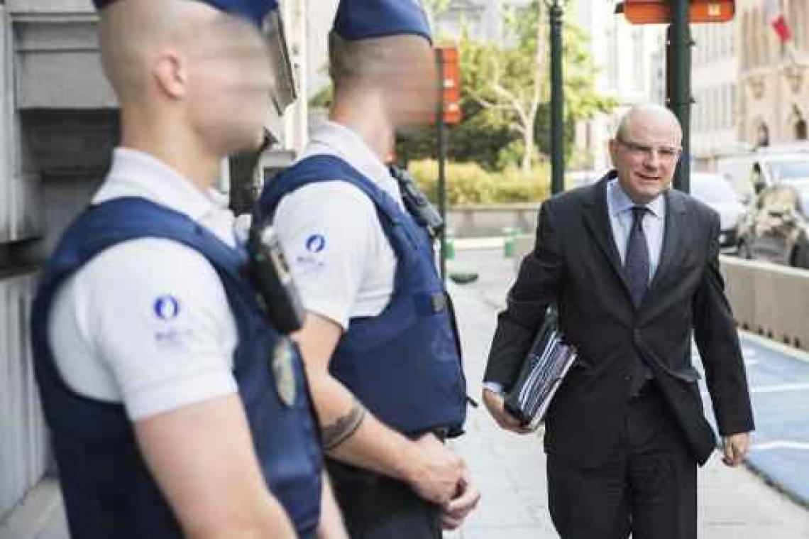 "Nieuwe amnestieperiode voor wie nog onvergunde wapens heeft"