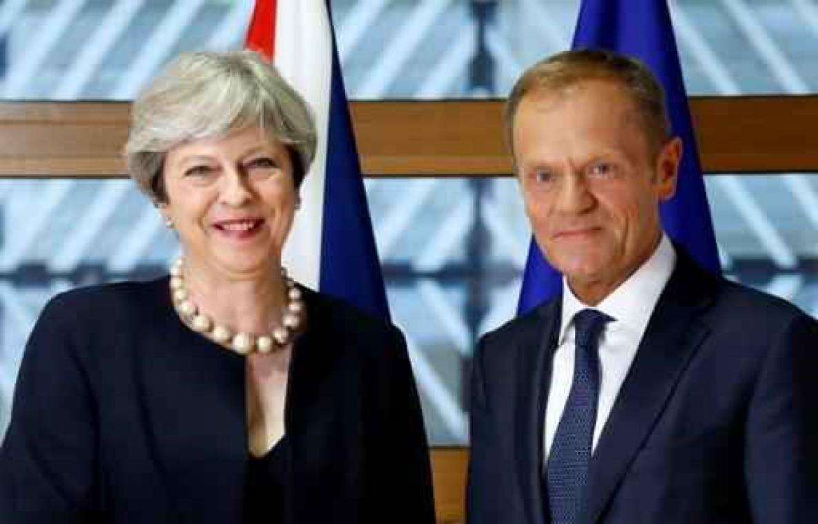 Europese top - Europees president Tusk geeft voorstel May onvoldoende mee