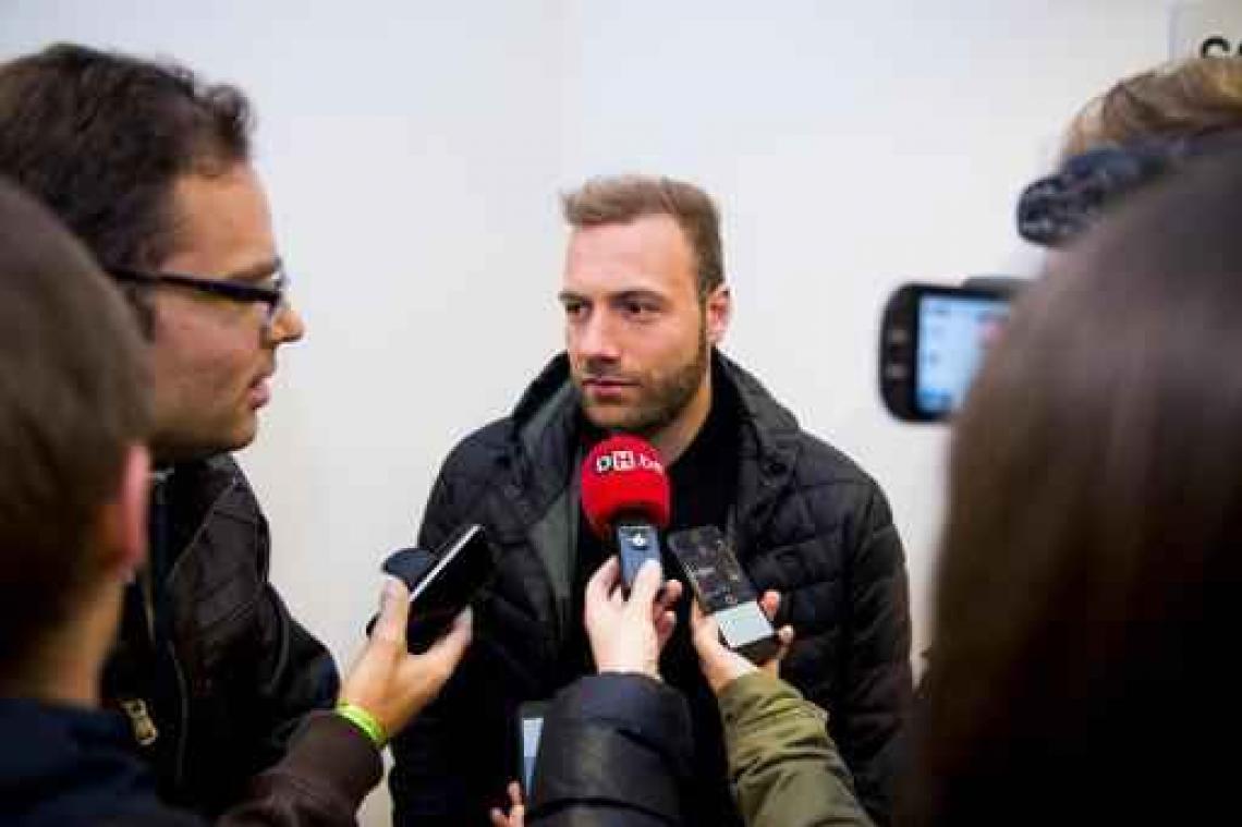 Belgen in het buitenland - Laurent Depoitre zorgt voor transferrecord bij Huddersfield Town