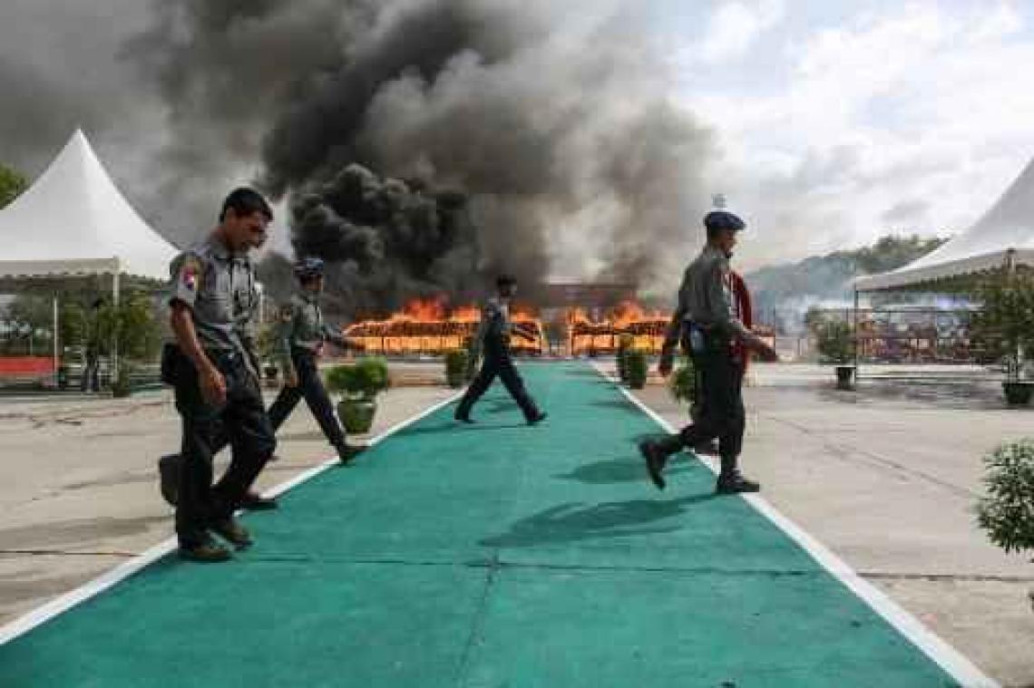 Bijna 900 miljoen euro aan drugs verbrand in Myanmar en Thailand